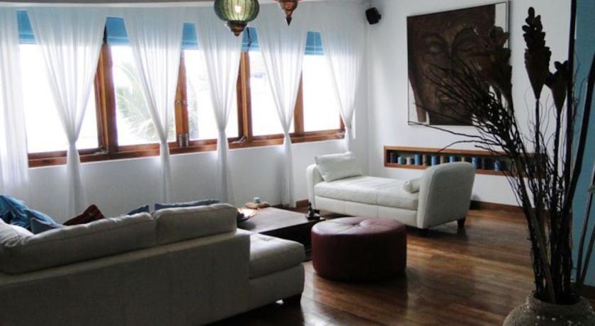 Kixi Villa *